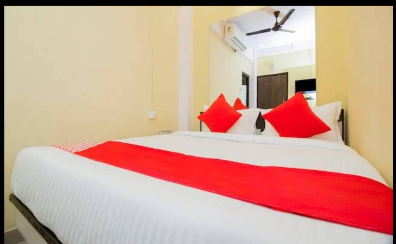 Hotel Swaraj Logde Панвел Экстерьер фото