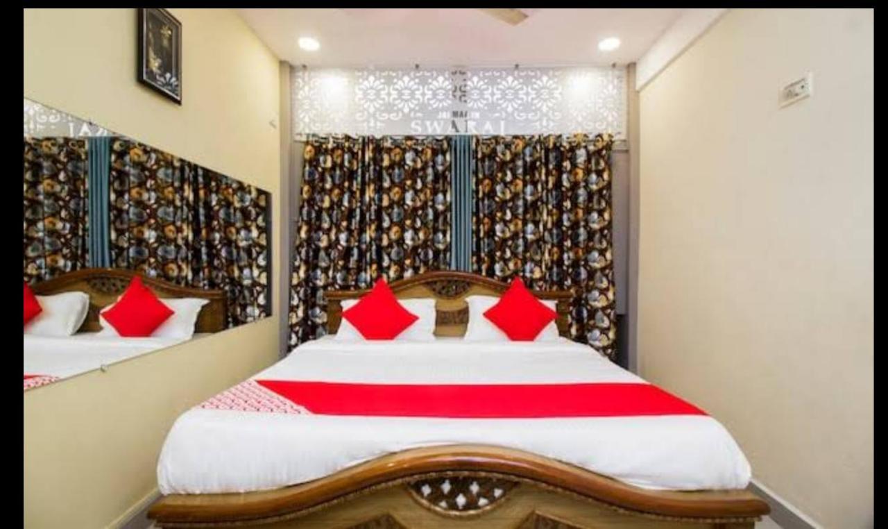 Hotel Swaraj Logde Панвел Экстерьер фото